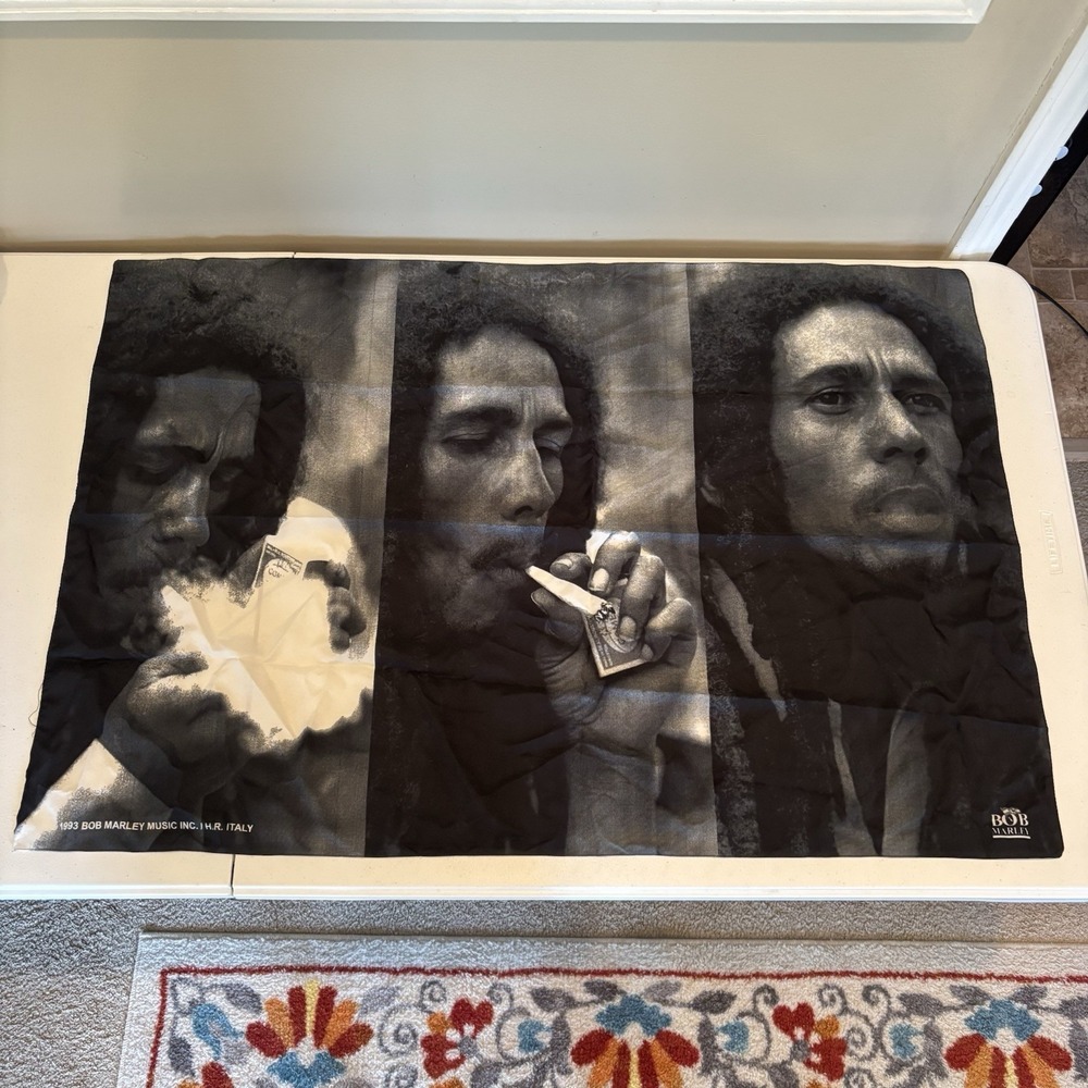 Vintage Bob Marley Fabric Tapestry Poster Wall Hang 28"x42" Made In Italy‎ 1993